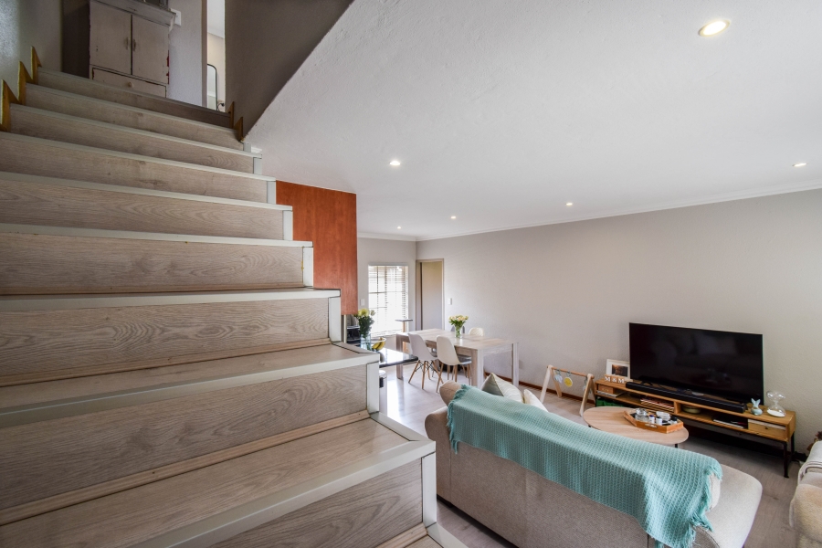 2 Bedroom Property for Sale in Annlin Gauteng