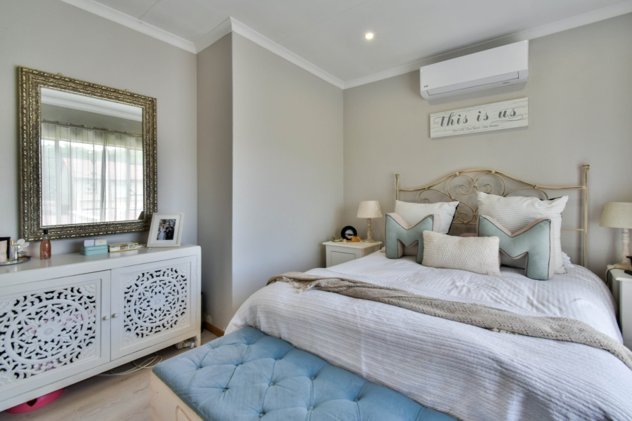 2 Bedroom Property for Sale in Annlin Gauteng