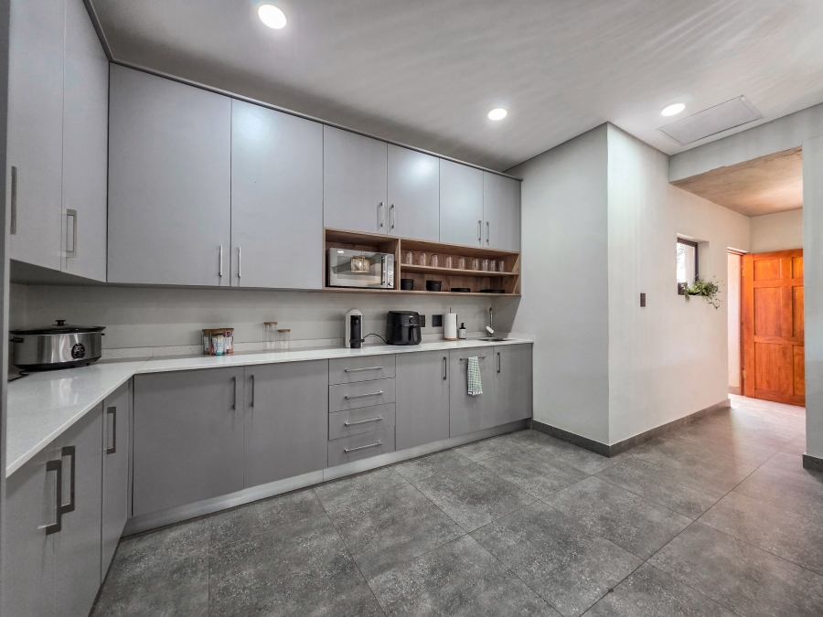 3 Bedroom Property for Sale in Brooklyn Gauteng