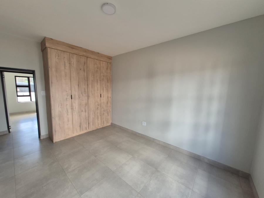 2 Bedroom Property for Sale in Faerie Glen Gauteng