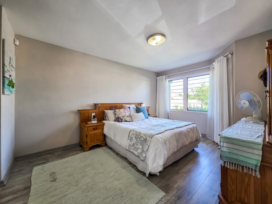 3 Bedroom Property for Sale in Garsfontein Gauteng