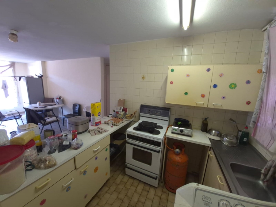 2 Bedroom Property for Sale in Wonderboom South Gauteng