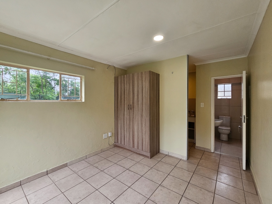 3 Bedroom Property for Sale in Kilner Park Gauteng