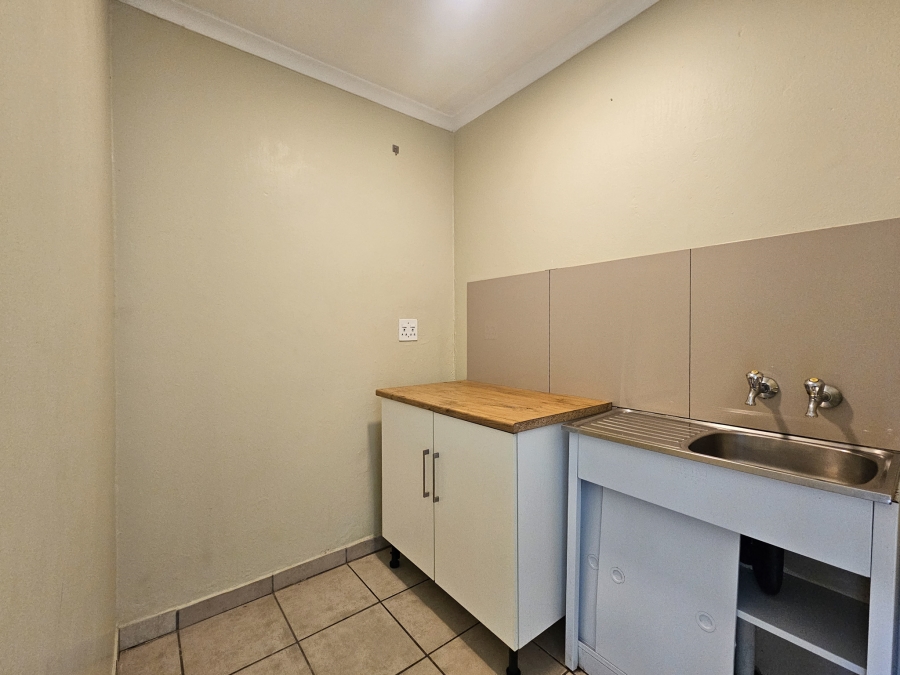 3 Bedroom Property for Sale in Kilner Park Gauteng