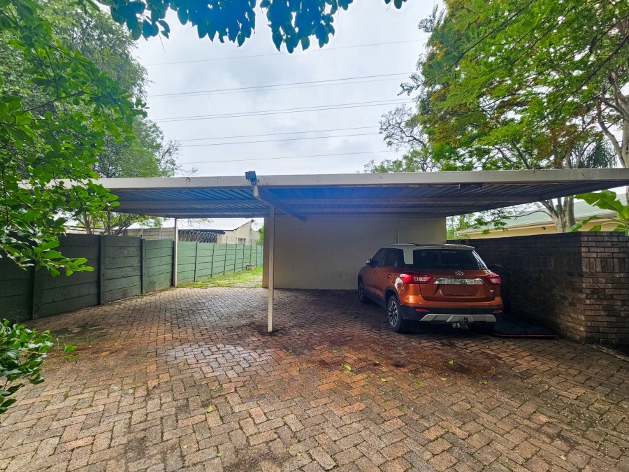 3 Bedroom Property for Sale in Kilner Park Gauteng