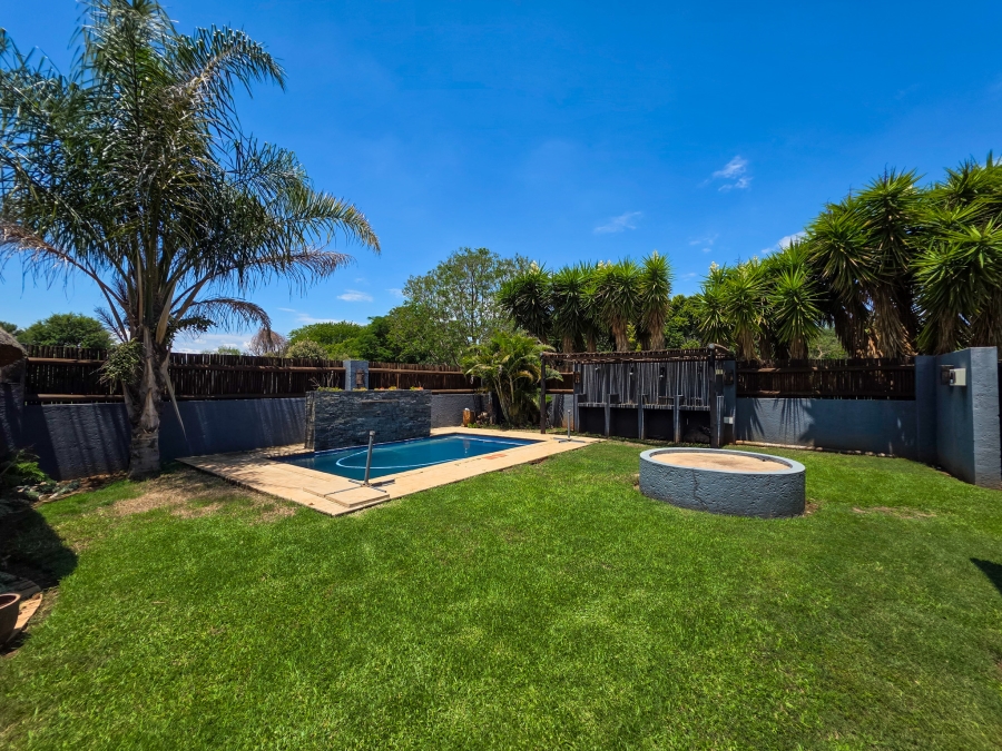 4 Bedroom Property for Sale in Kameeldrift East Gauteng