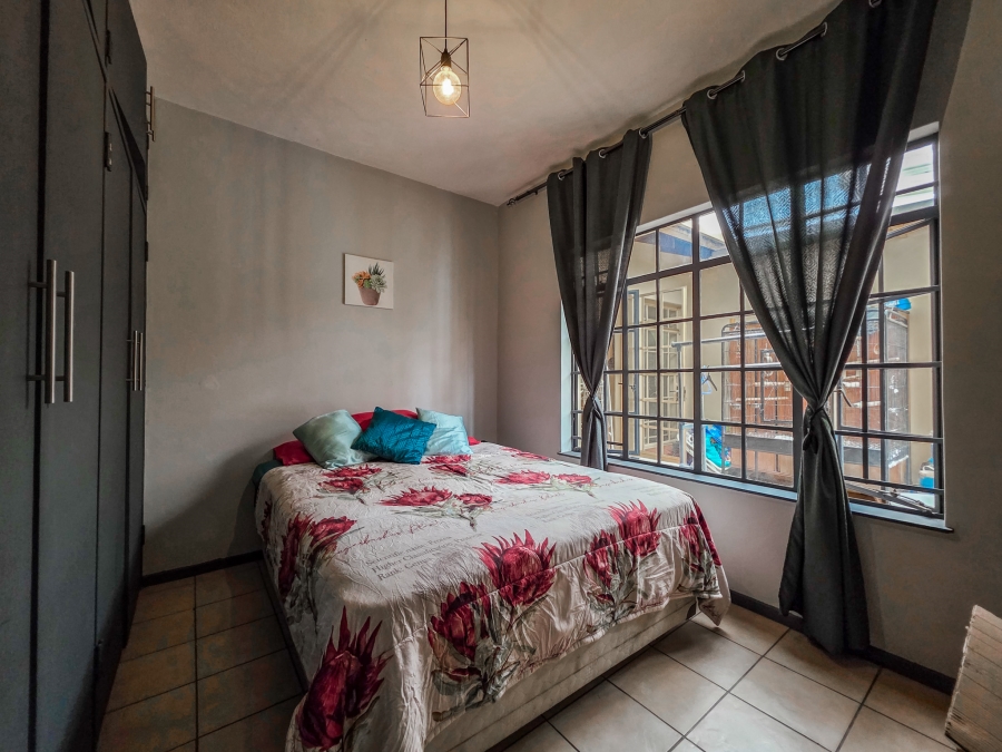 4 Bedroom Property for Sale in Garsfontein Gauteng