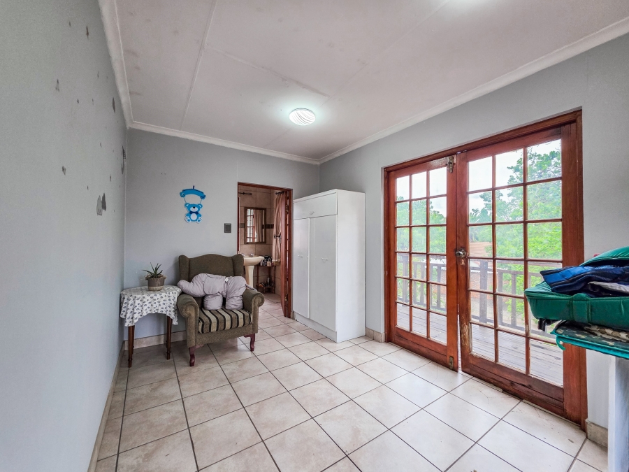 4 Bedroom Property for Sale in Garsfontein Gauteng