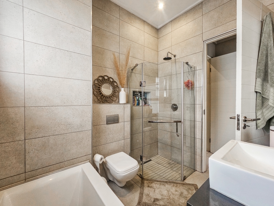 2 Bedroom Property for Sale in Menlo Park Gauteng