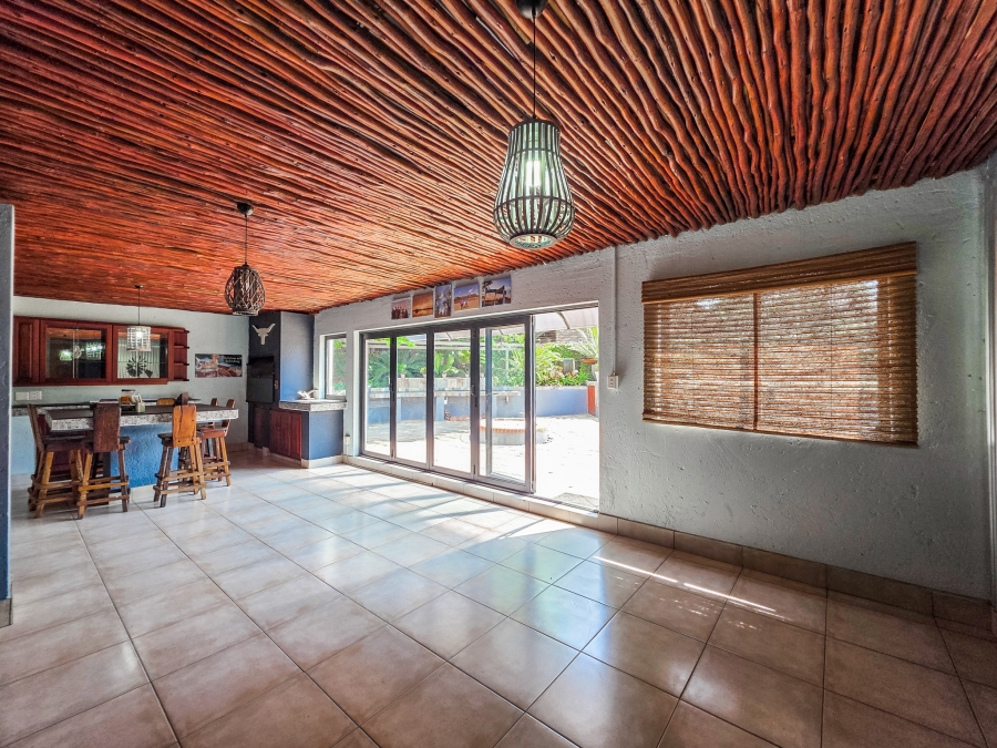 4 Bedroom Property for Sale in Faerie Glen Gauteng