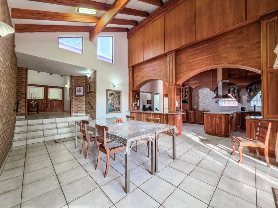 4 Bedroom Property for Sale in Faerie Glen Gauteng