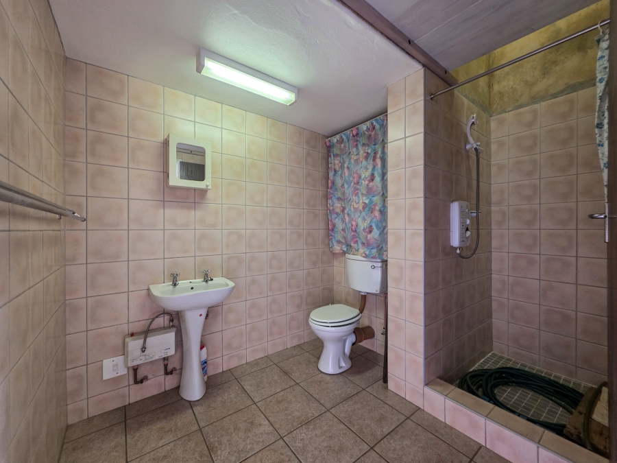 4 Bedroom Property for Sale in Faerie Glen Gauteng