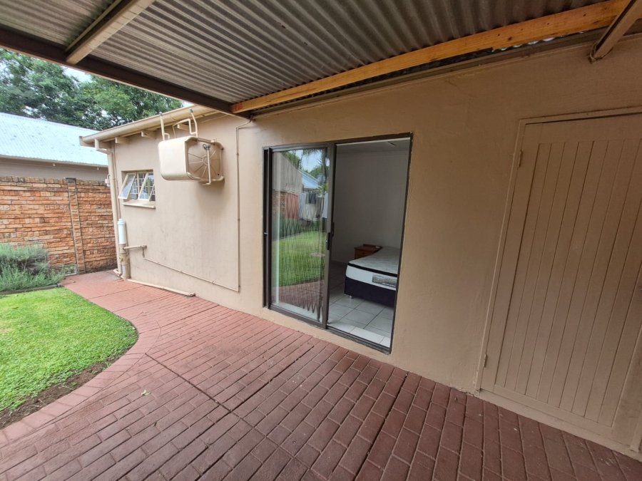 1 Bedroom Property for Sale in Rietfontein Gauteng