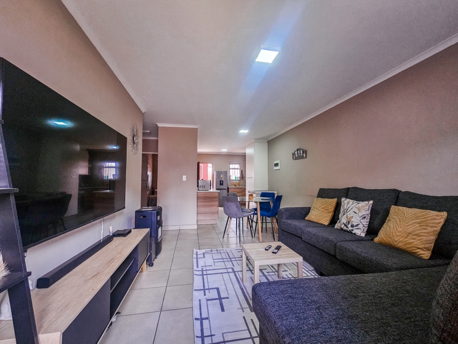 2 Bedroom Property for Sale in Montana Gauteng