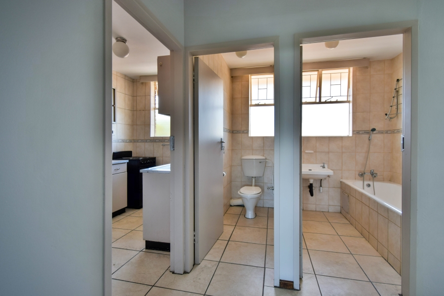 2 Bedroom Property for Sale in Villieria Gauteng