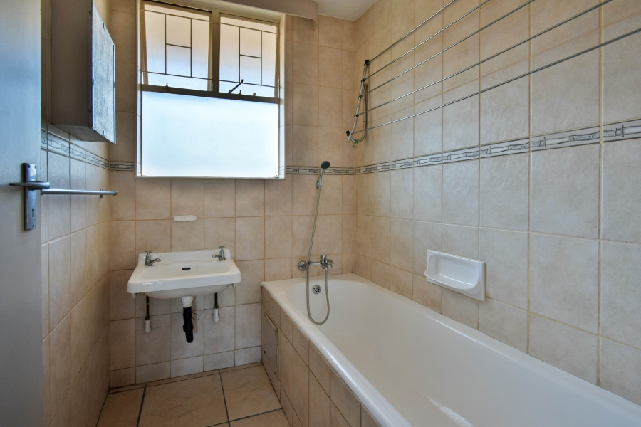 2 Bedroom Property for Sale in Villieria Gauteng