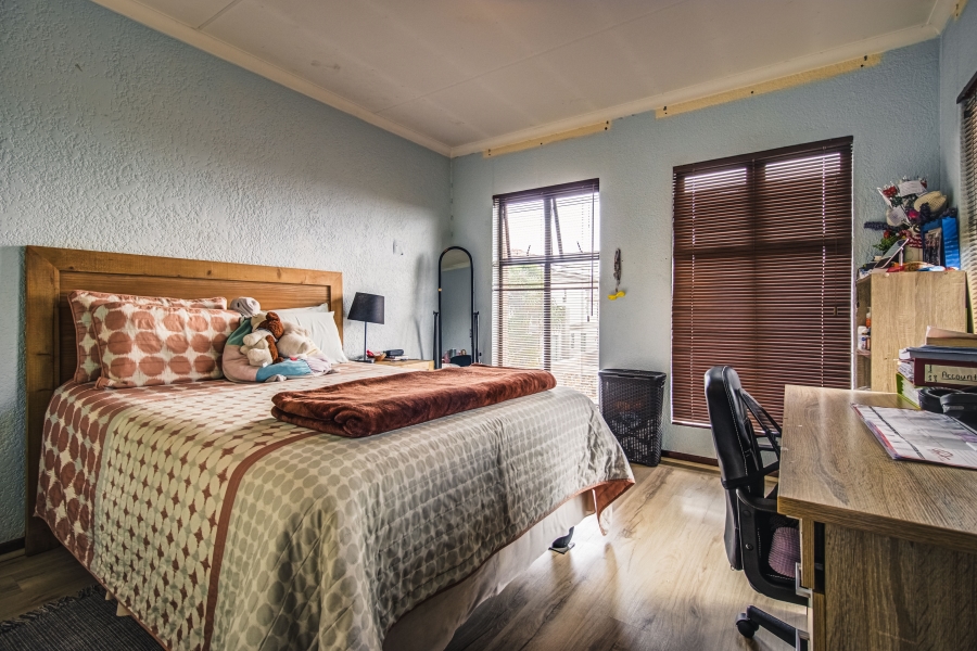 4 Bedroom Property for Sale in Greenstone Hill Gauteng