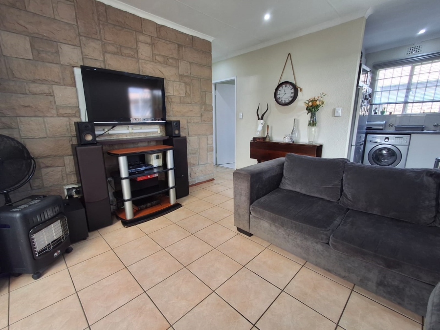 2 Bedroom Property for Sale in Eden Glen Gauteng
