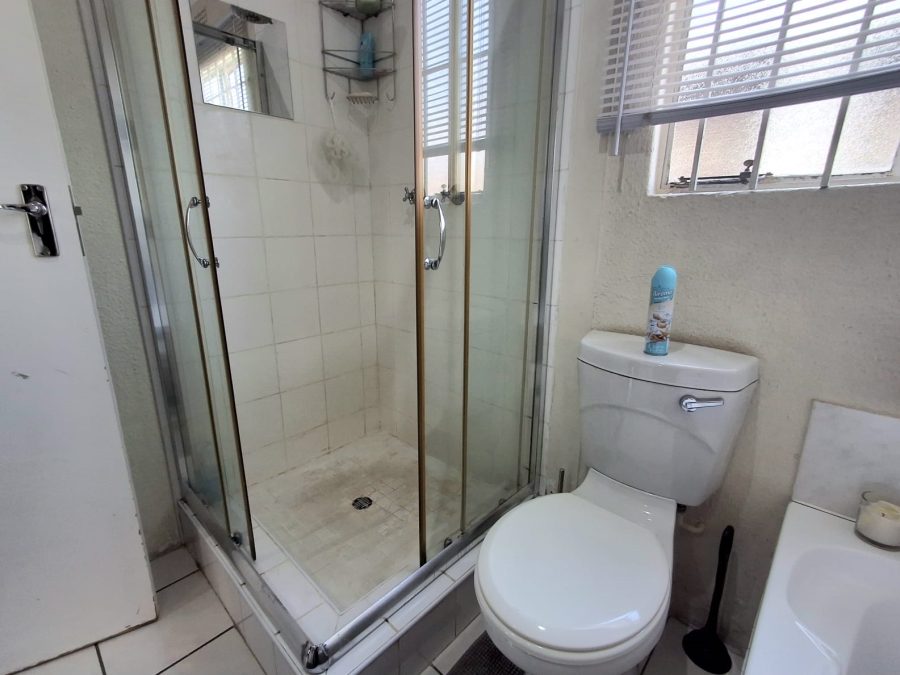 2 Bedroom Property for Sale in Eden Glen Gauteng