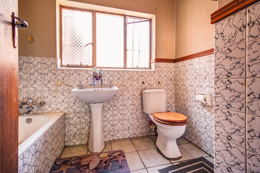 3 Bedroom Property for Sale in Croydon Gauteng