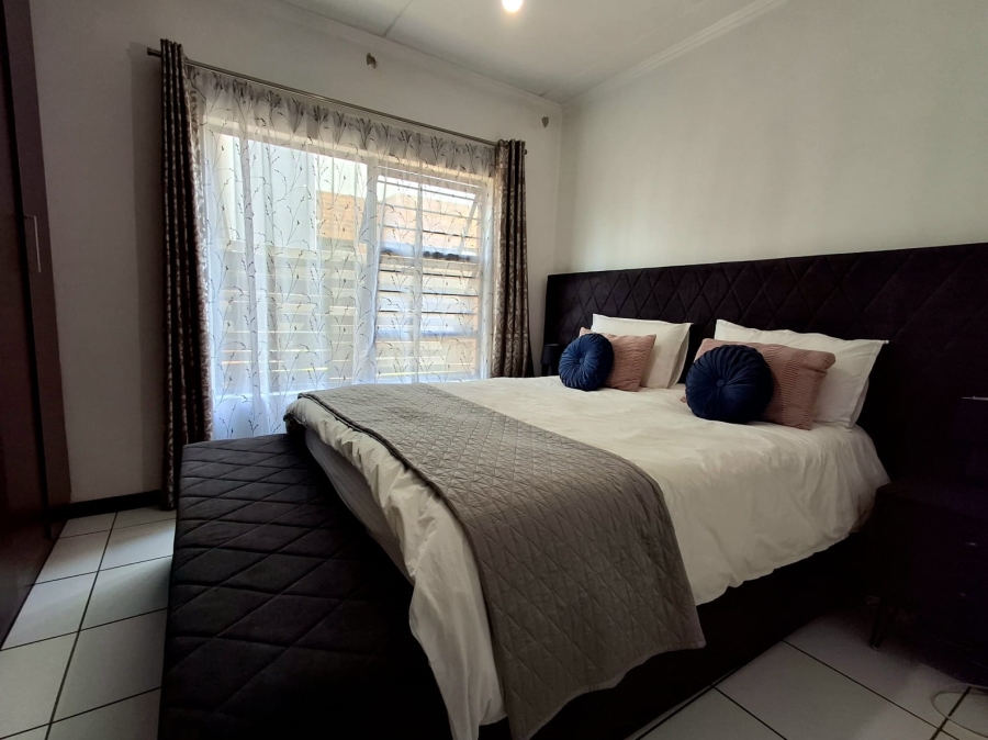 3 Bedroom Property for Sale in Greenstone Hill Gauteng