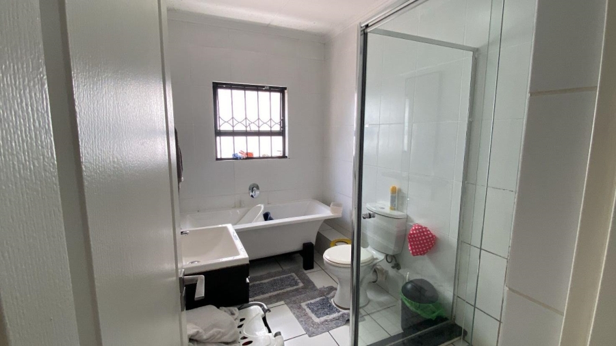 3 Bedroom Property for Sale in The Isle Gauteng