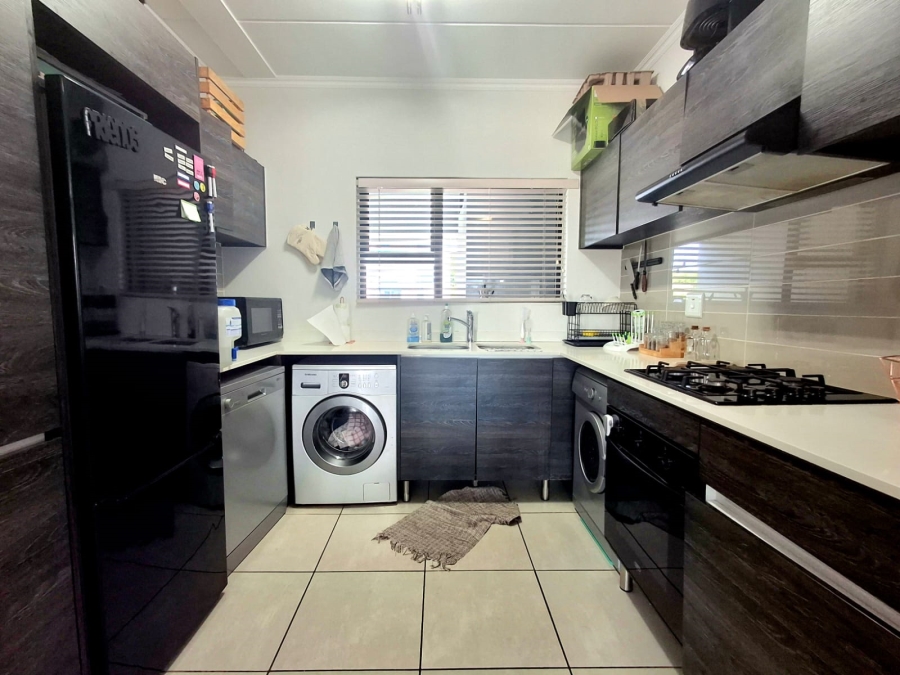 2 Bedroom Property for Sale in Westlake Eco Estate Gauteng