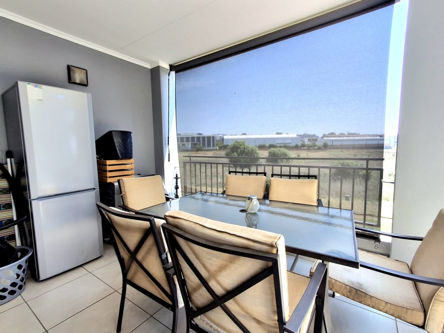 2 Bedroom Property for Sale in Westlake Eco Estate Gauteng