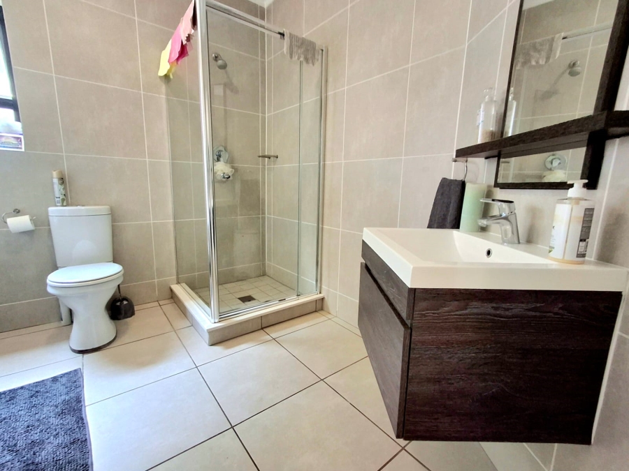 2 Bedroom Property for Sale in Westlake Eco Estate Gauteng