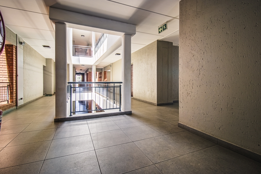 1 Bedroom Property for Sale in Kensington Gauteng