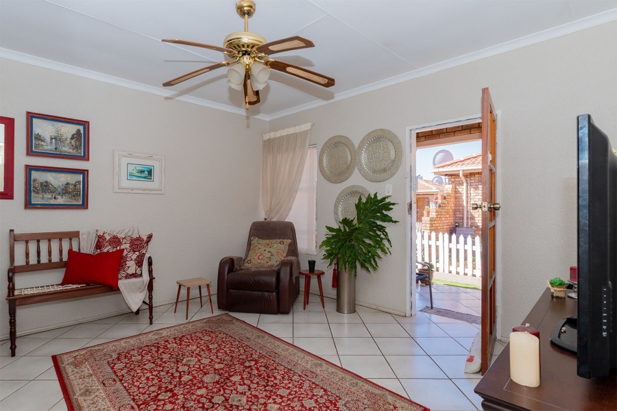 1 Bedroom Property for Sale in Van Dyk Park Gauteng