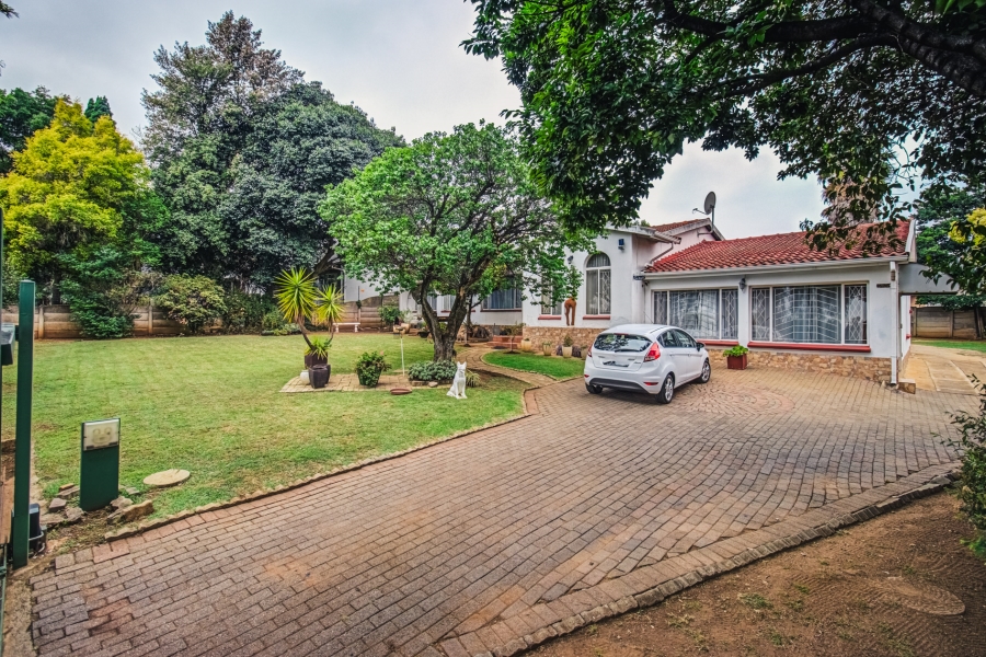 4 Bedroom Property for Sale in Croydon Gauteng