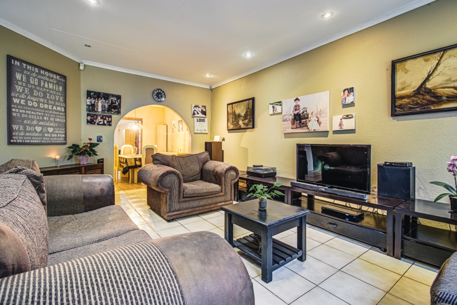 4 Bedroom Property for Sale in Croydon Gauteng