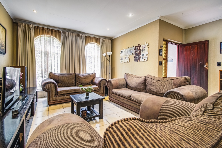 4 Bedroom Property for Sale in Croydon Gauteng