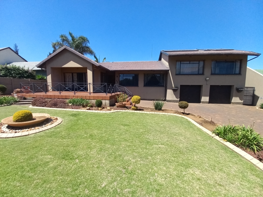 4 Bedroom Property for Sale in Croydon Gauteng