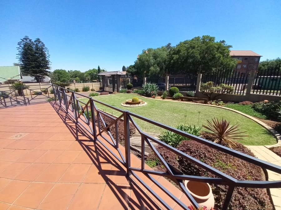 4 Bedroom Property for Sale in Croydon Gauteng