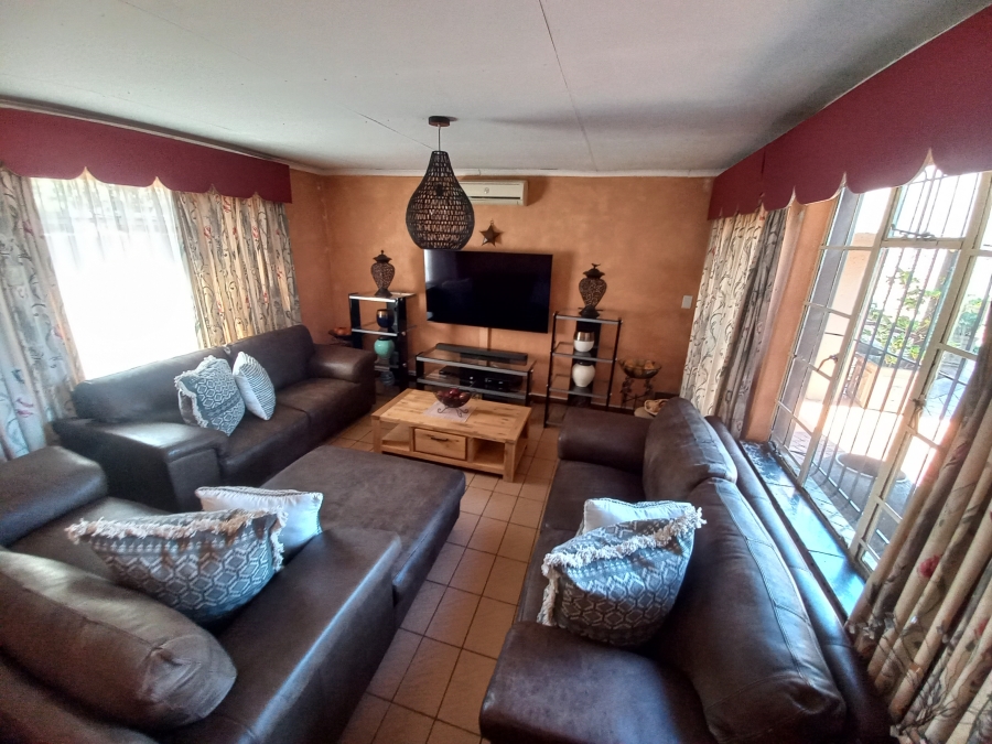 4 Bedroom Property for Sale in Croydon Gauteng