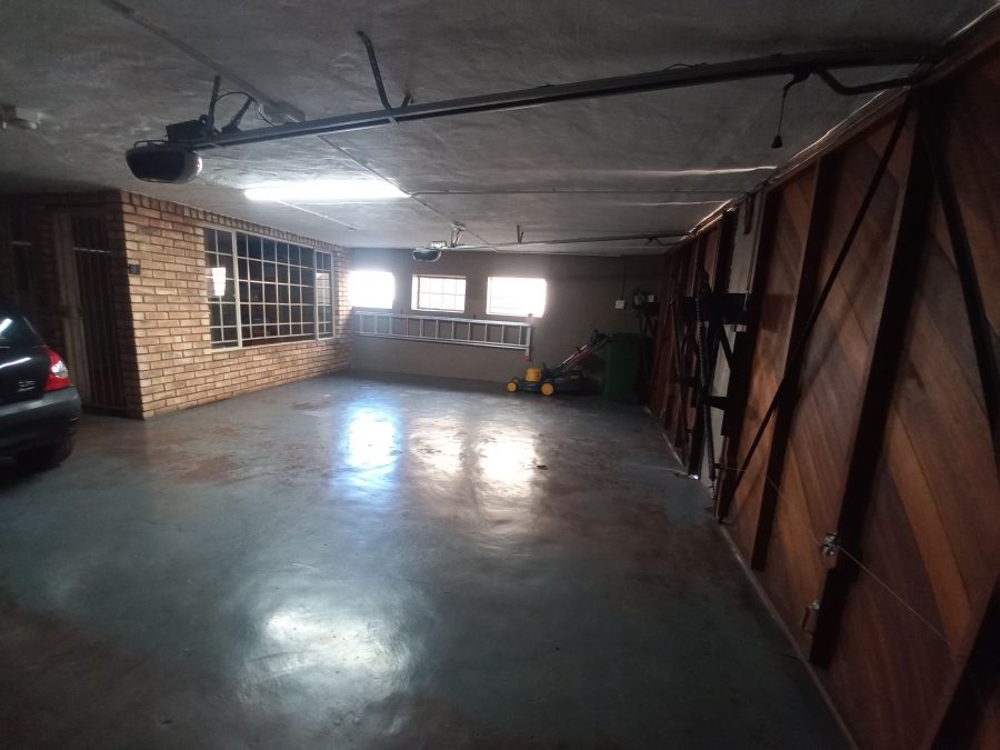 4 Bedroom Property for Sale in Croydon Gauteng