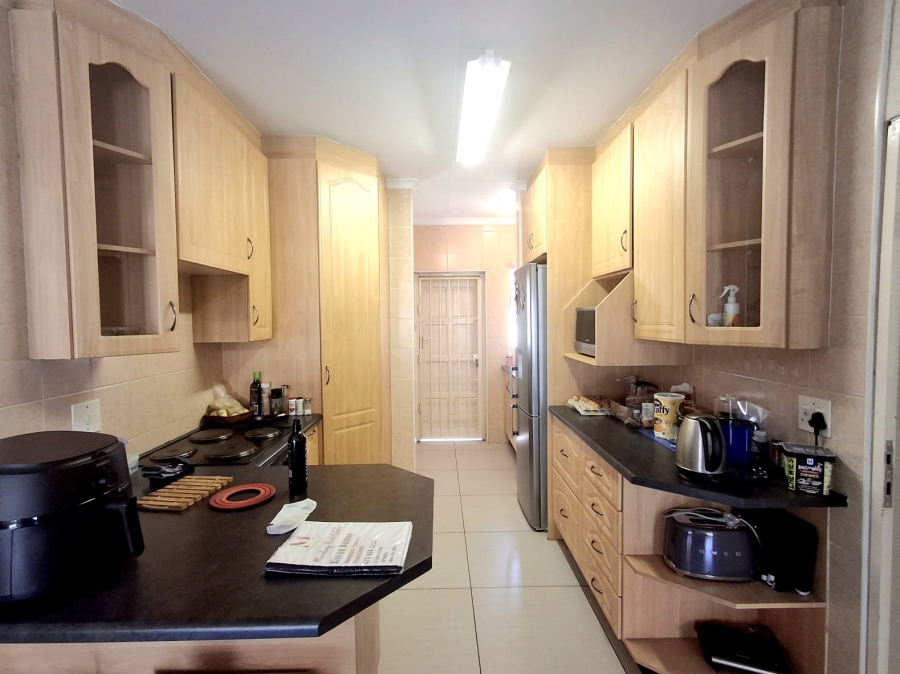 2 Bedroom Property for Sale in Eden Glen Gauteng