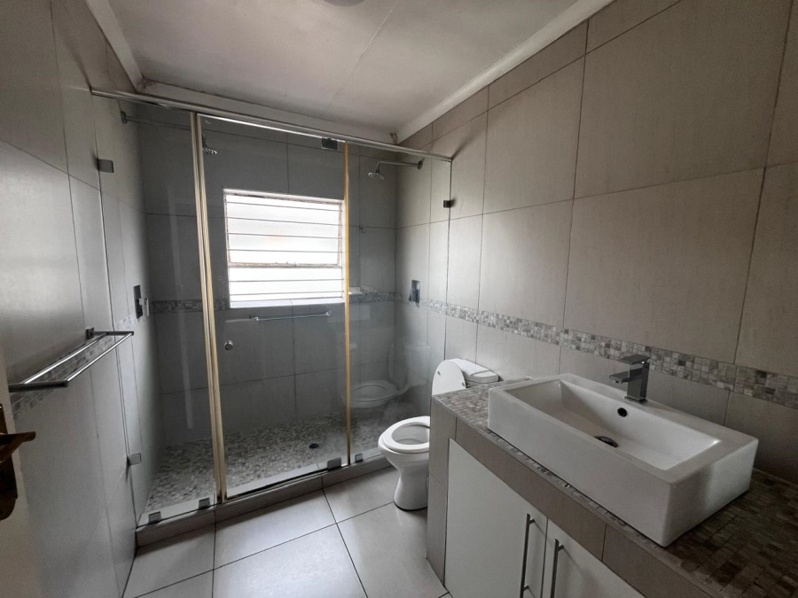 2 Bedroom Property for Sale in Eden Glen Gauteng
