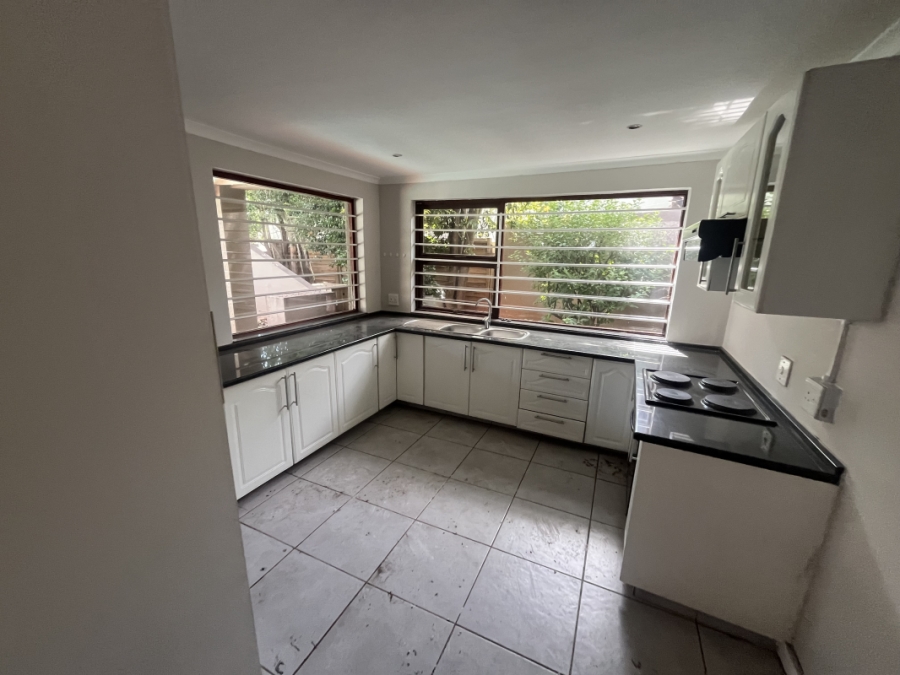 4 Bedroom Property for Sale in Bedfordview Gauteng