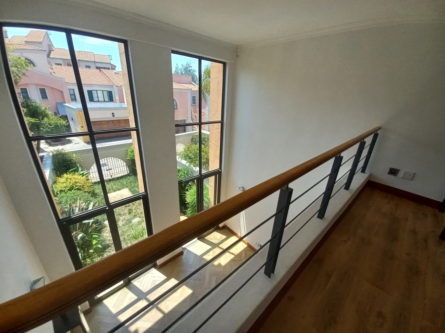 1 Bedroom Property for Sale in Bedford Gardens Gauteng