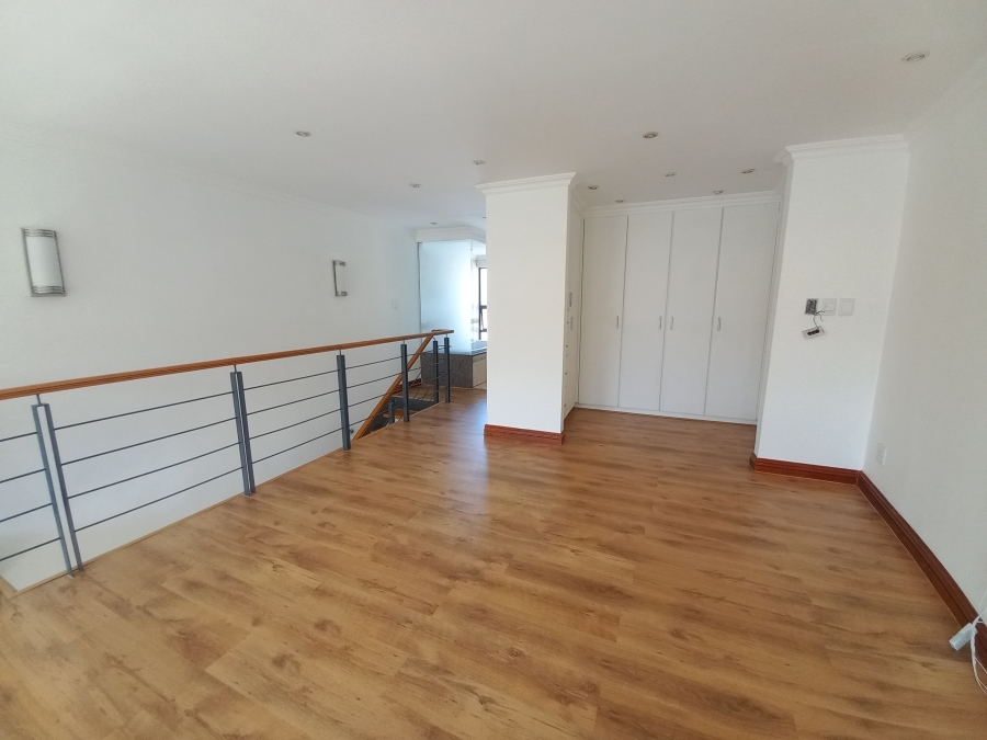 1 Bedroom Property for Sale in Bedford Gardens Gauteng