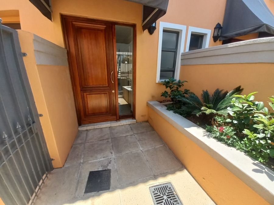 1 Bedroom Property for Sale in Bedford Gardens Gauteng