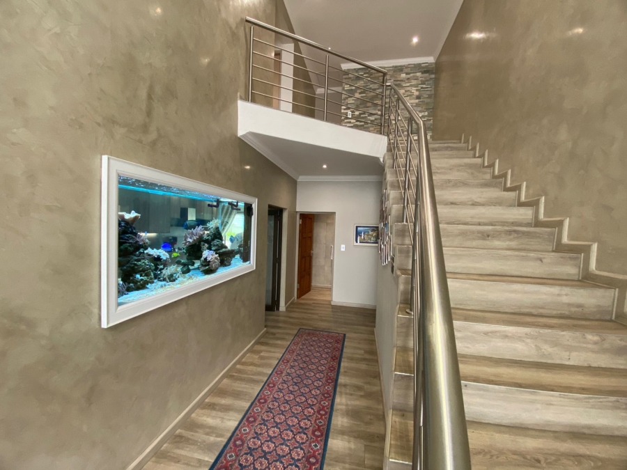 3 Bedroom Property for Sale in Greenstone Hill Gauteng