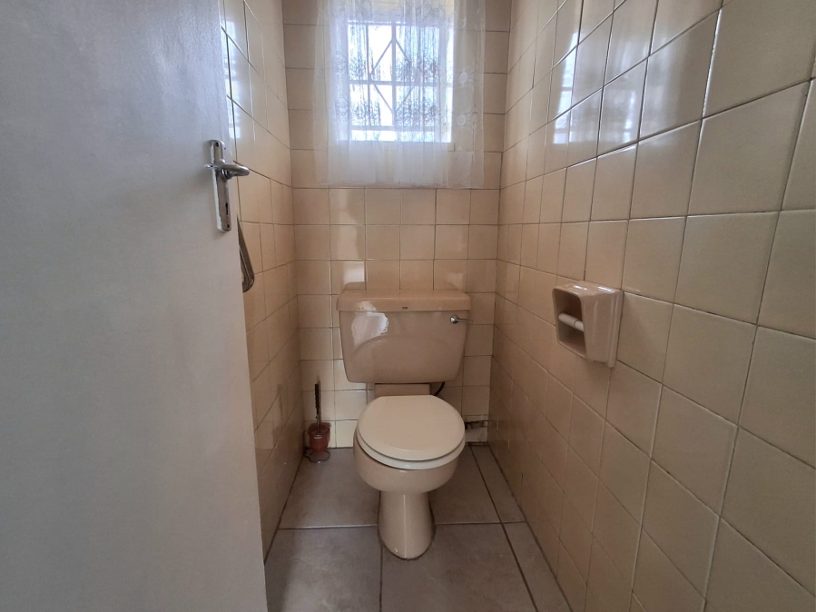 2 Bedroom Property for Sale in Benoni Central Gauteng