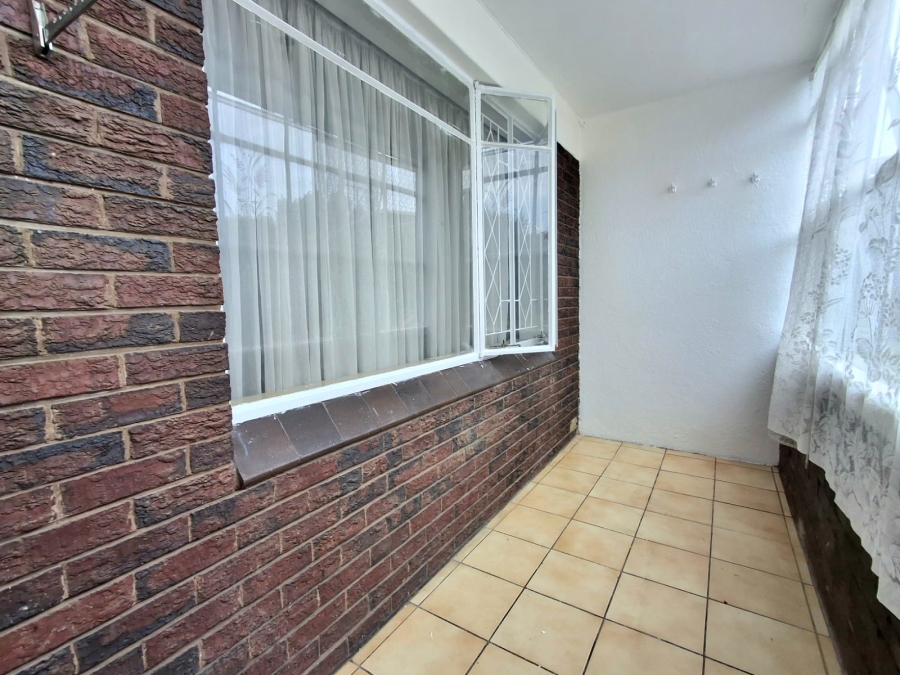 2 Bedroom Property for Sale in Benoni Central Gauteng