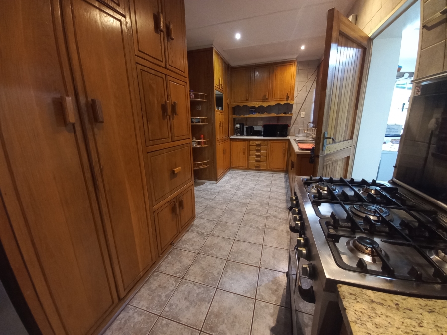 3 Bedroom Property for Sale in Croydon Gauteng