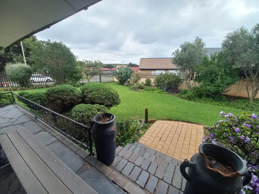 3 Bedroom Property for Sale in Croydon Gauteng