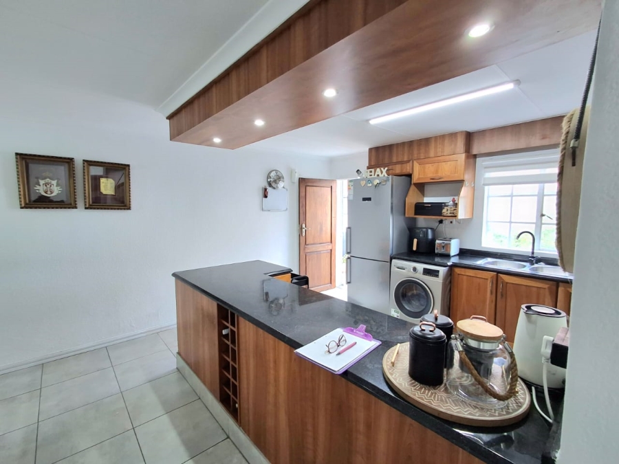 2 Bedroom Property for Sale in Eden Glen Gauteng